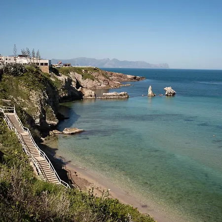 Ivan House - Sicilia Terrasini
